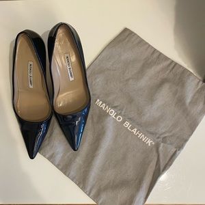 Manolo Blahnik Navy Patent Pointed-Toe Pumps